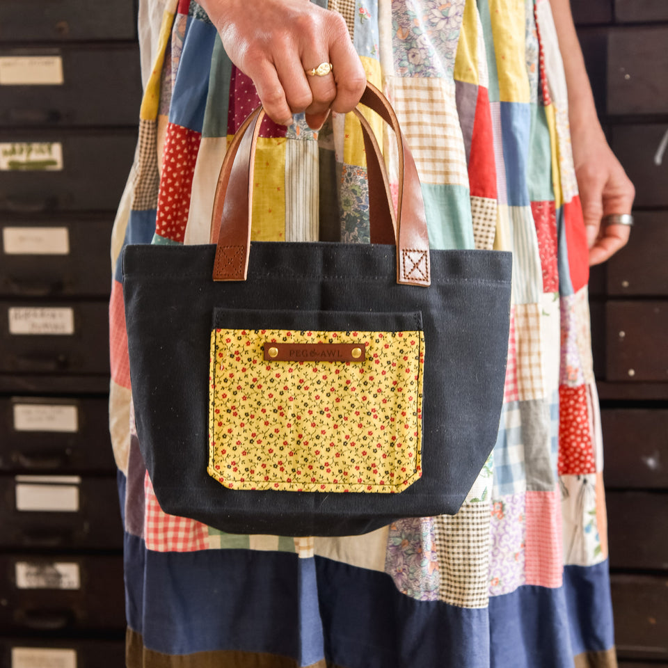 Pipit Tote with Mid-Century Cotton: Agnes