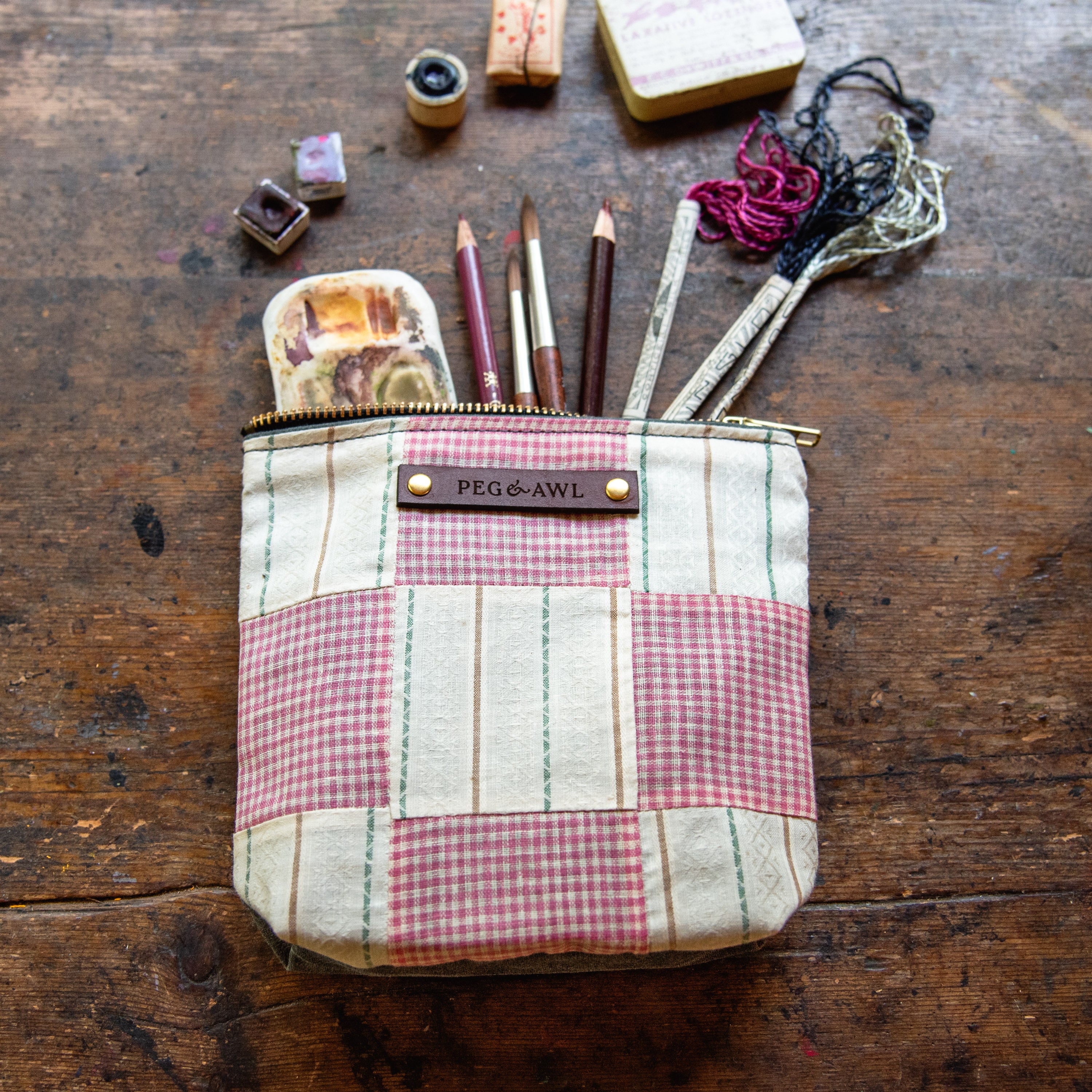 Custom Pouch with Early 1900s Quilt Block: Dottie