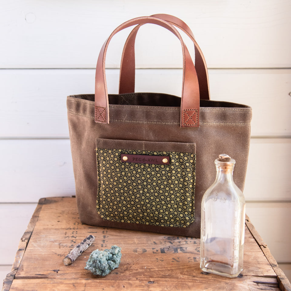 Pipit Tote with 1930s Cotton: Hela