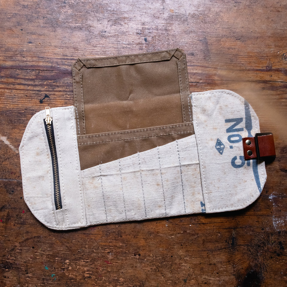 Sendak Nutshell with Vintage Bank Bag: Federal Blue