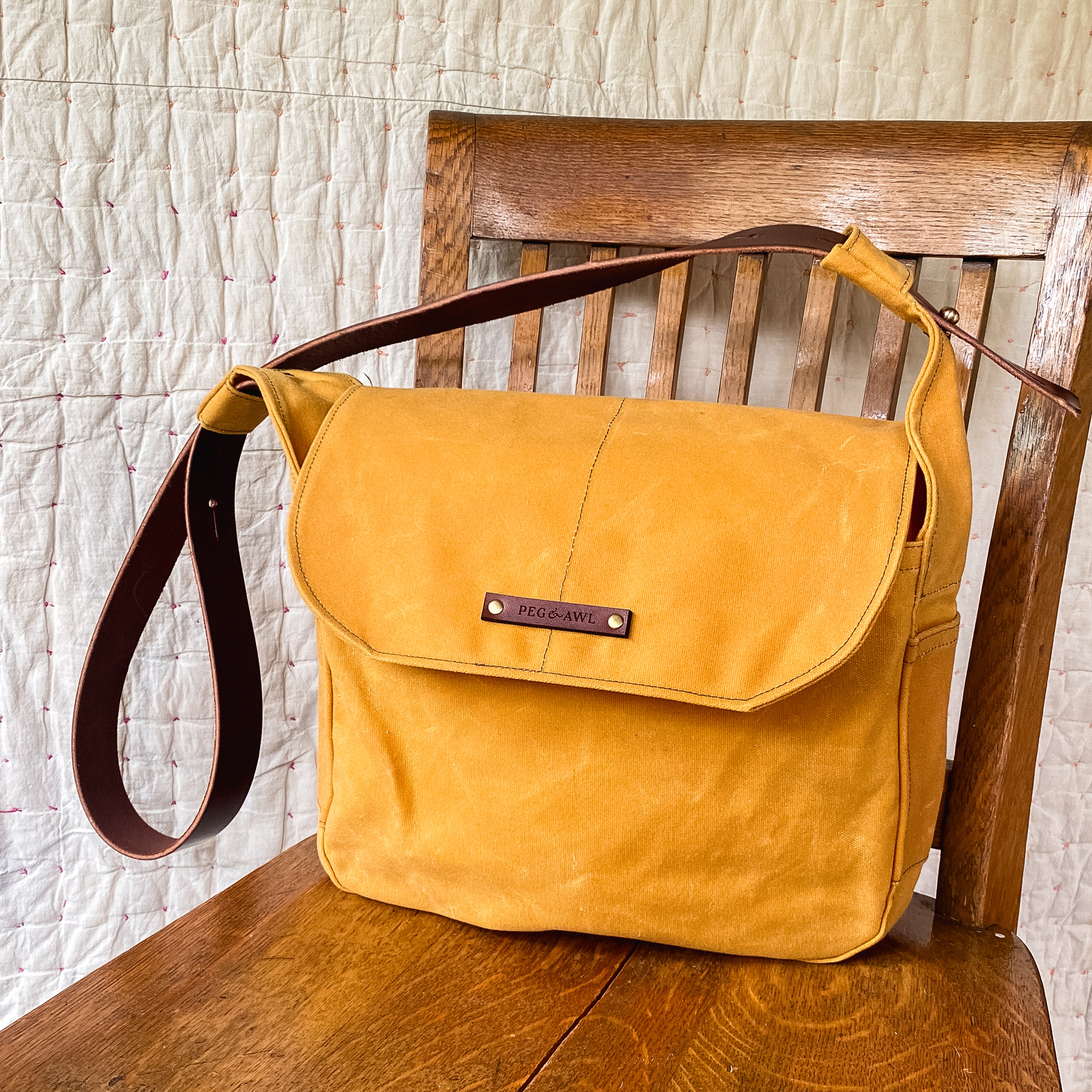 The Finch Satchel