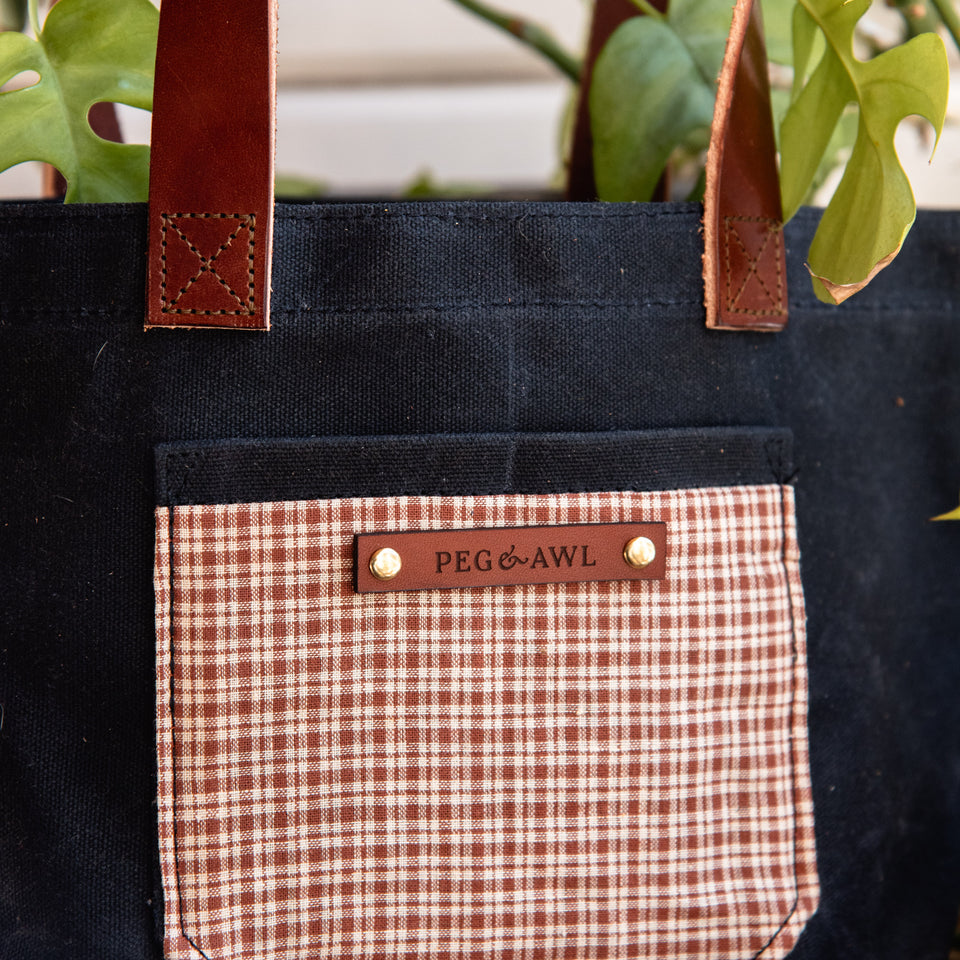 Pipit Tote with Late 1800s – Early 1900s Class Brown Woven Cotton: Juliette