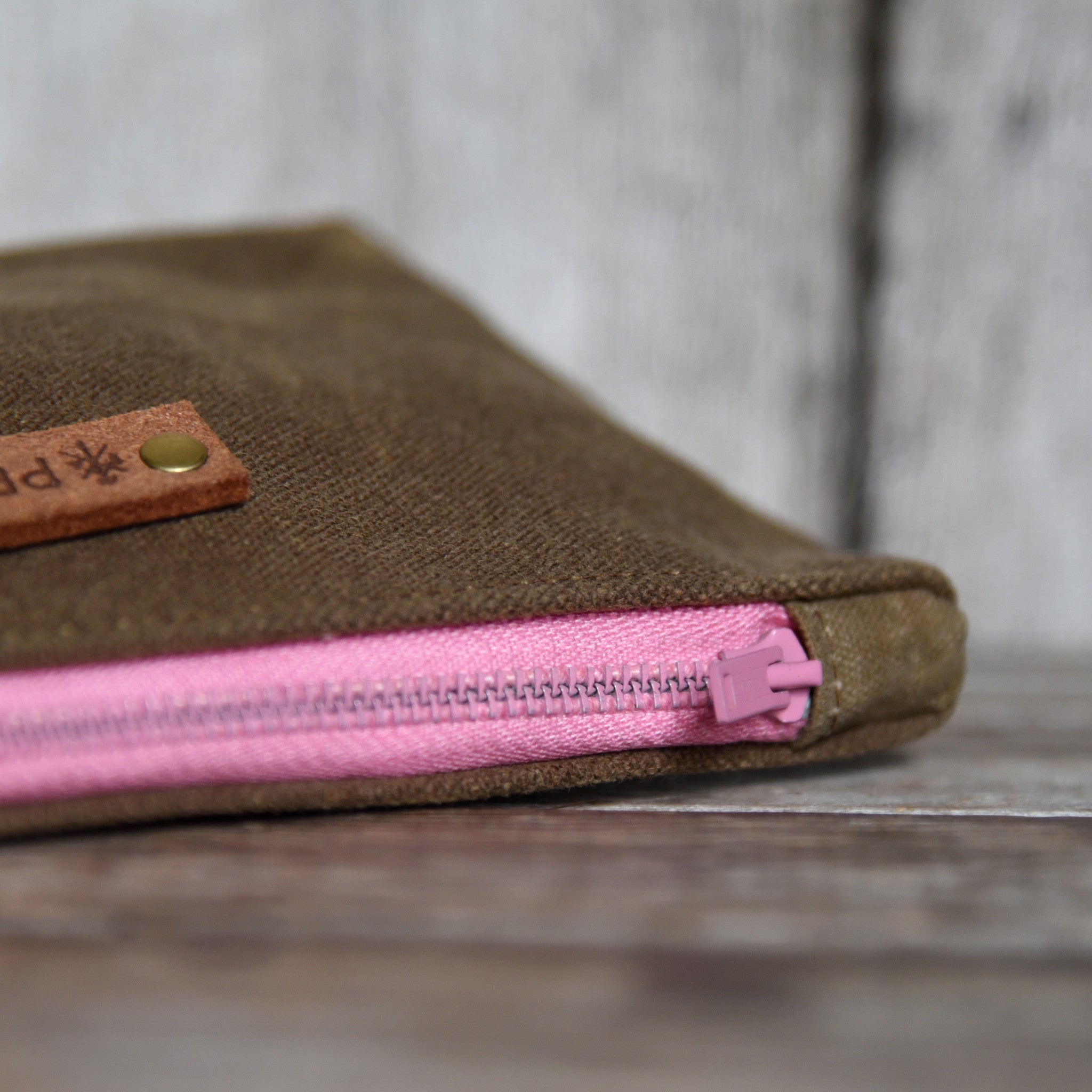 The Bloom Essentials Pouch – Small Batch