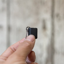/Book Size|Chain Metal-Small|Gunmetal