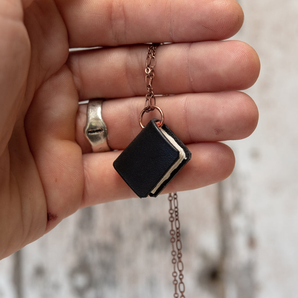 /Book Size|Chain Metal-Medium|Copper