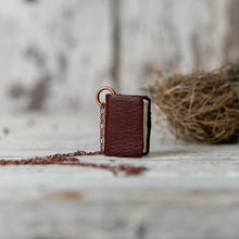 /Book Size-Large