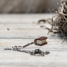 /Book Size|Chain Metal-Small|Gunmetal