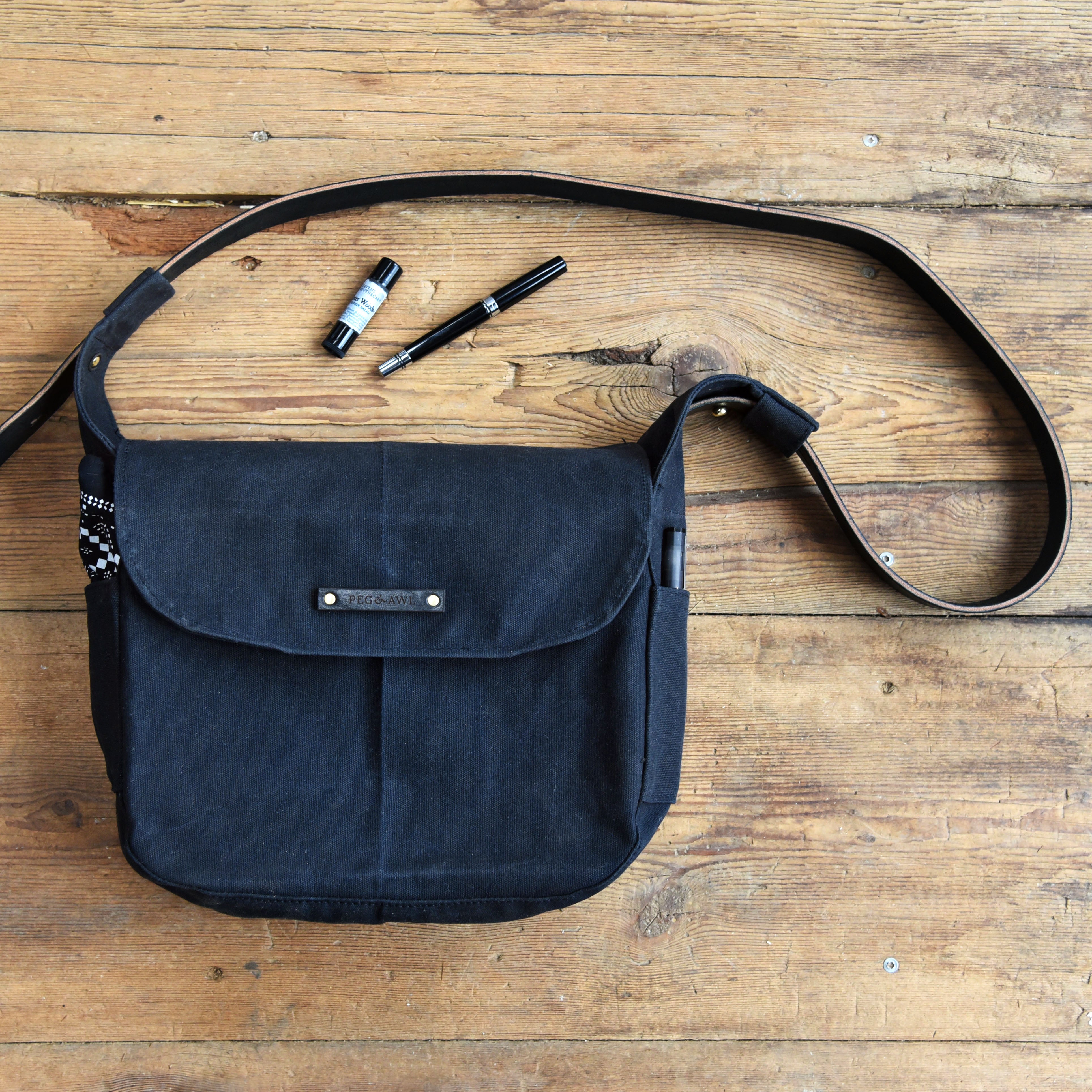 The Finch Satchel