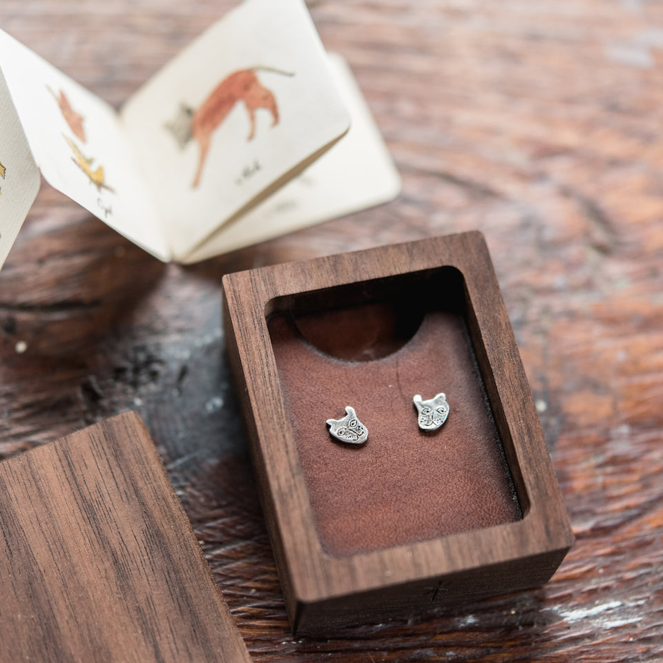 Foundlings Earrings: Ivy (Goat)