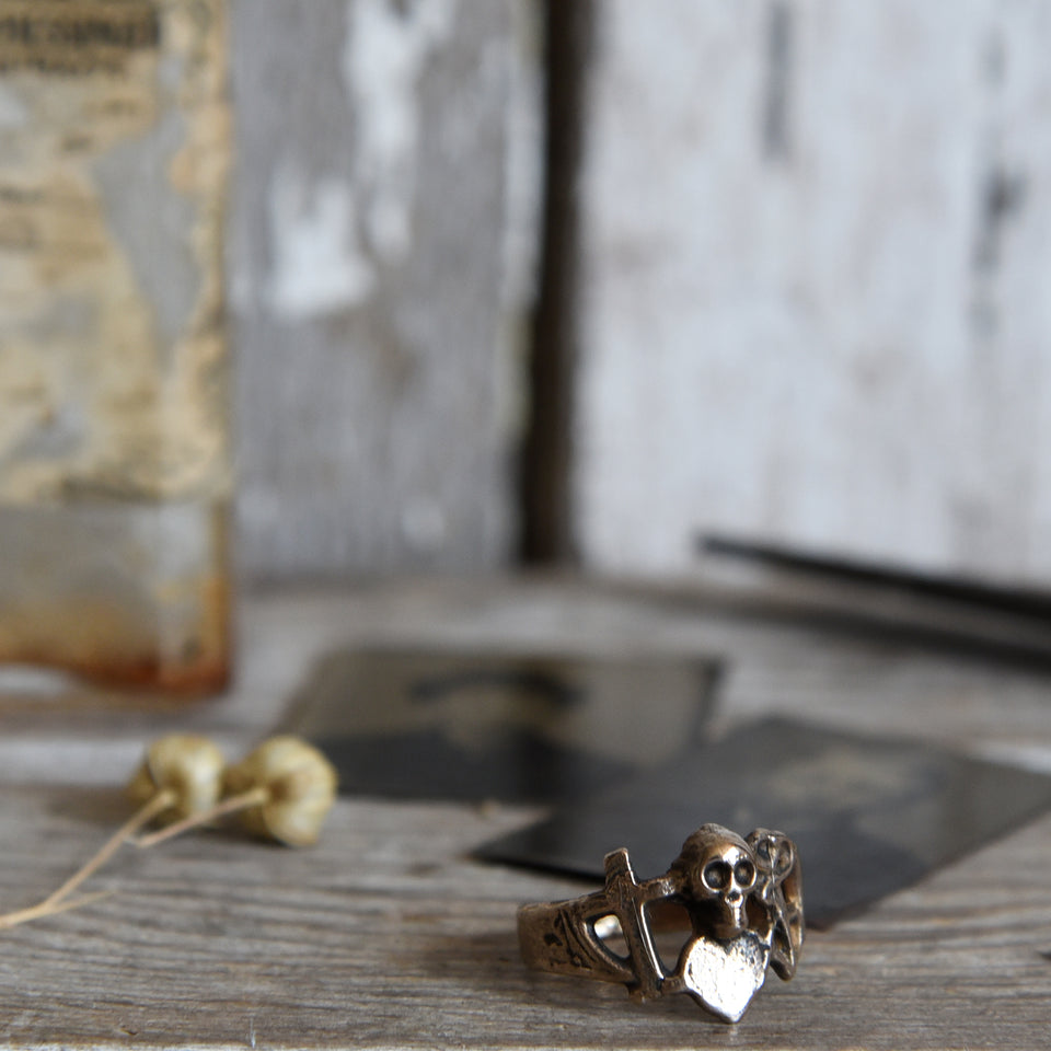 Medicine Ring