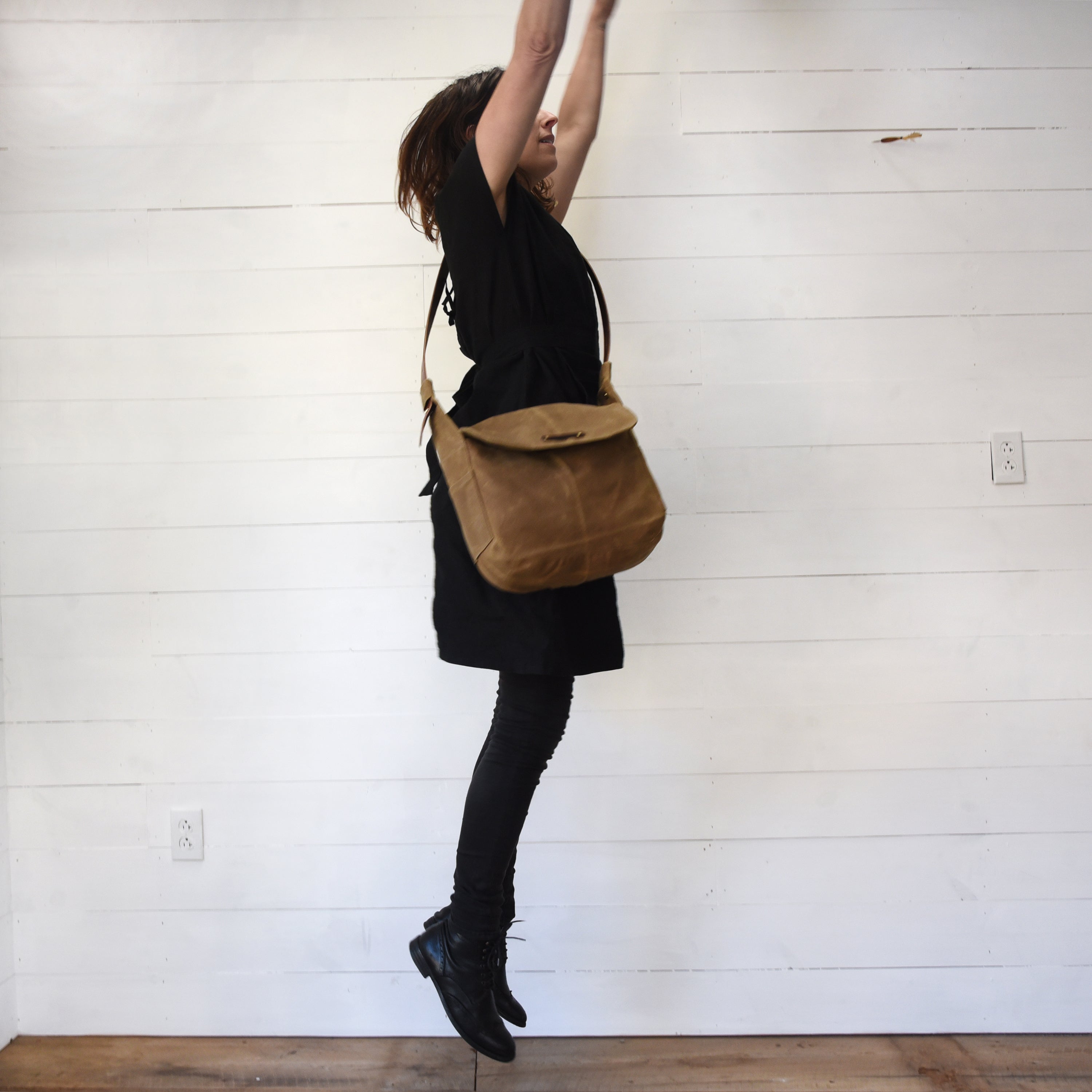 The Finch Satchel